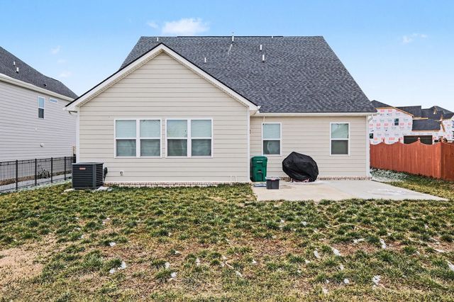 512 Red Barn Way, Mount Juliet, TN 37122