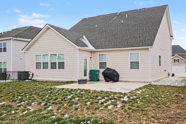 512 Red Barn Way, Mount Juliet, TN 37122