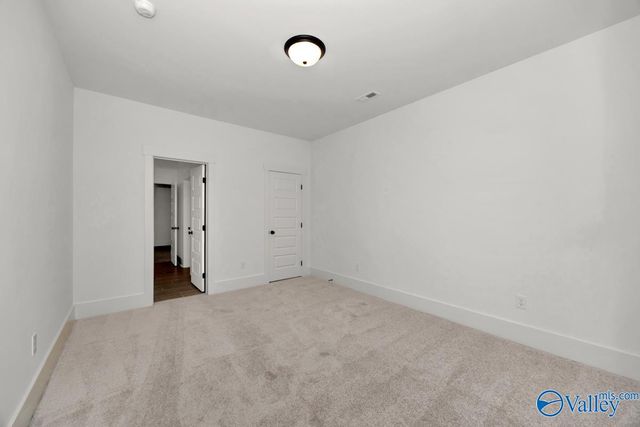 7104 Springwell Court SE, Gurley, AL 35748