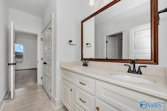 7104 Springwell Court SE, Gurley, AL 35748