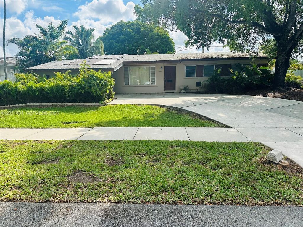 7625 SW 99th Ct, Miami, FL 33173