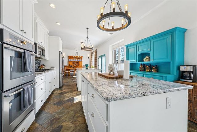 518 S Portland Avenue, Newcastle, OK 73065