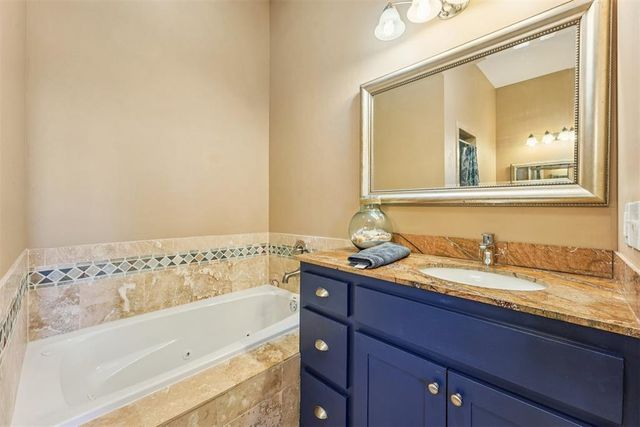 518 S Portland Avenue, Newcastle, OK 73065