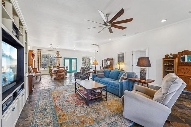 518 S Portland Avenue, Newcastle, OK 73065