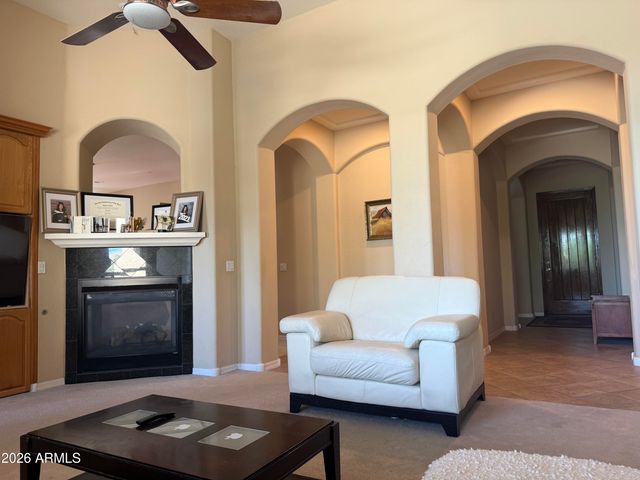 18086 W LAS CRUCES Drive, Goodyear, AZ 85338