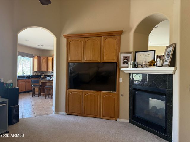 18086 W LAS CRUCES Drive, Goodyear, AZ 85338