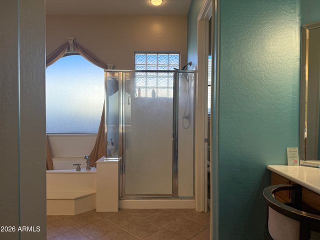 18086 W LAS CRUCES Drive, Goodyear, AZ 85338