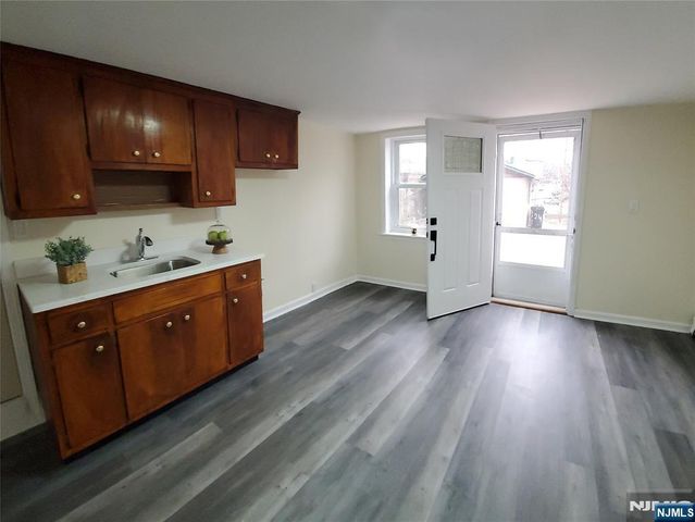 244 Lincoln Avenue, Cliffside Park, NJ 07010