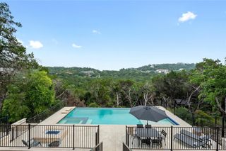 2711 Trail Of Madrones ST, Austin, TX 78746