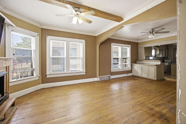 1813 N Wisconsin STREET, Racine, WI 53402