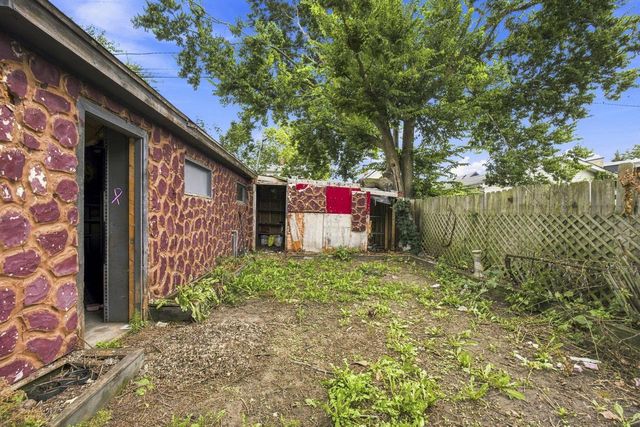 1813 N Wisconsin STREET, Racine, WI 53402