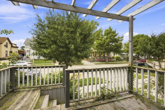 1813 N Wisconsin STREET, Racine, WI 53402