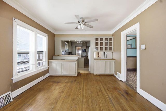 1813 N Wisconsin STREET, Racine, WI 53402