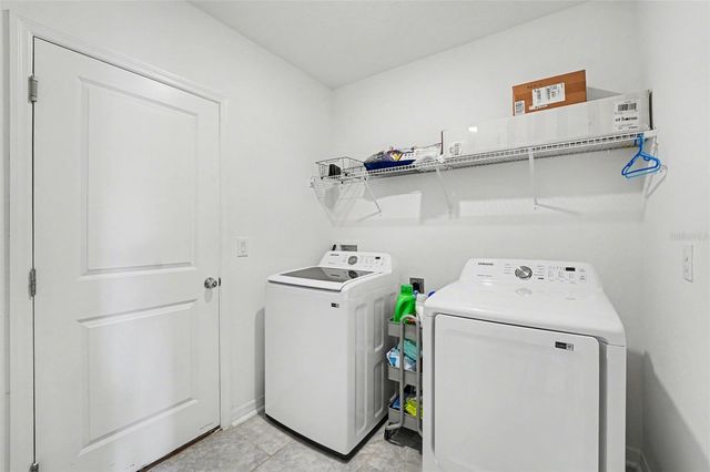 425 SINGING SANDS CIRCLE, Lake Wales, FL 33859