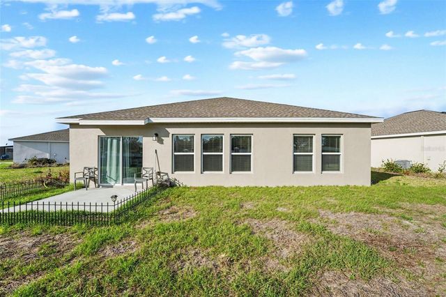 425 SINGING SANDS CIRCLE, Lake Wales, FL 33859
