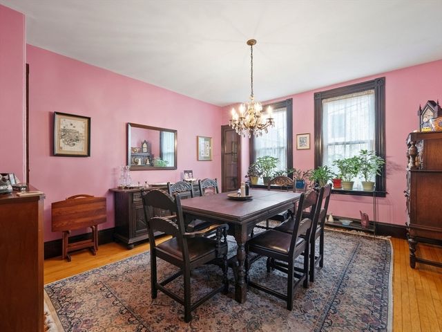 61 Central St, Somerville, MA 02143