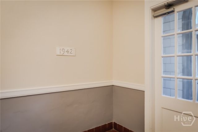 1835 Skidaway Road 204, Savannah, GA 31404