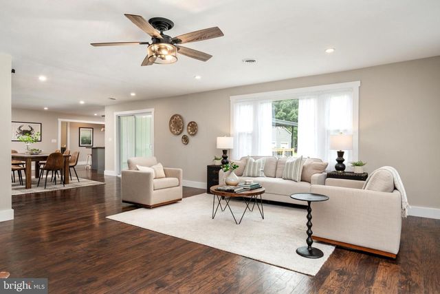 1221 BAST LN, Shady Side, MD 20764
