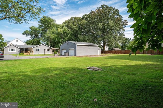 1221 BAST LN, Shady Side, MD 20764