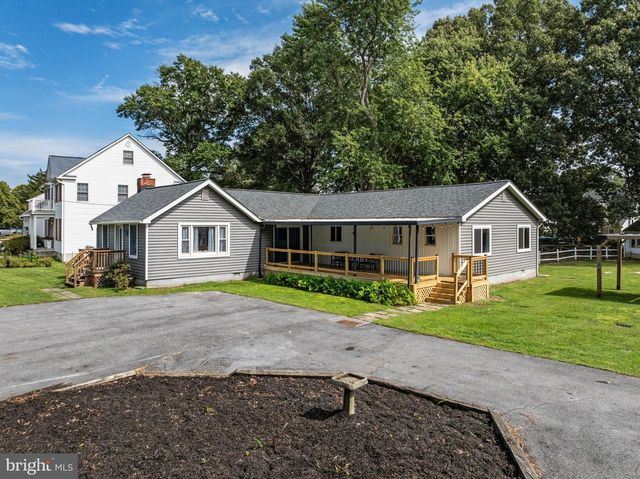 1221 BAST LN, Shady Side, MD 20764