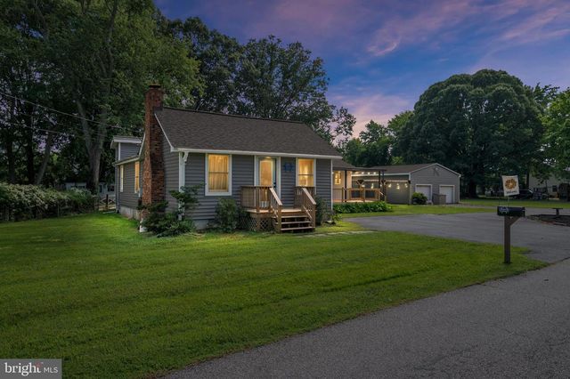 1221 BAST LN, Shady Side, MD 20764