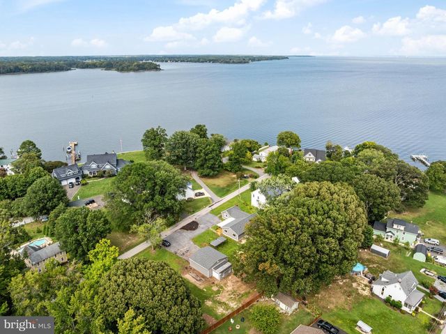 1221 BAST LN, Shady Side, MD 20764