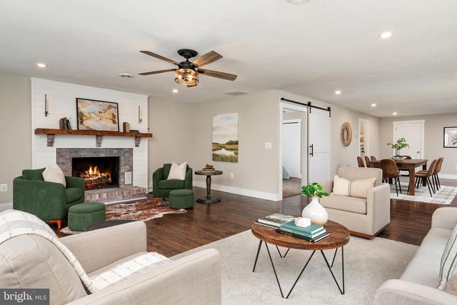 1221 BAST LN, Shady Side, MD 20764
