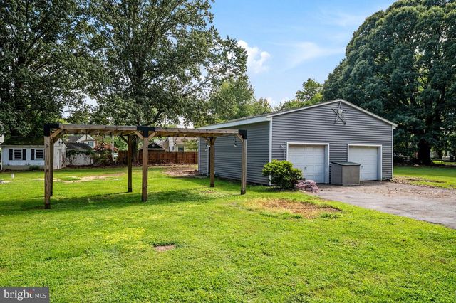 1221 BAST LN, Shady Side, MD 20764