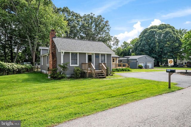 1221 BAST LN, Shady Side, MD 20764