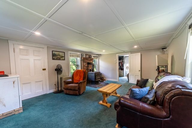 1409 Main Street, Grafton, NH 03240