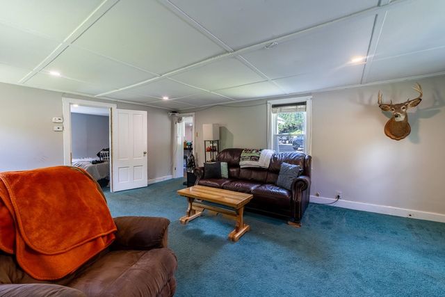 1409 Main Street, Grafton, NH 03240