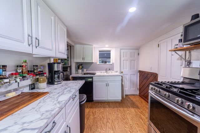 1409 Main Street, Grafton, NH 03240