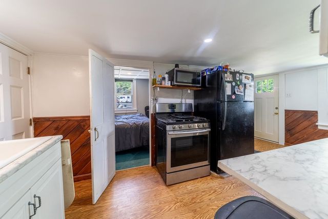 1409 Main Street, Grafton, NH 03240