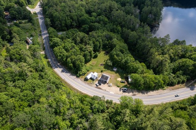 1409 Main Street, Grafton, NH 03240