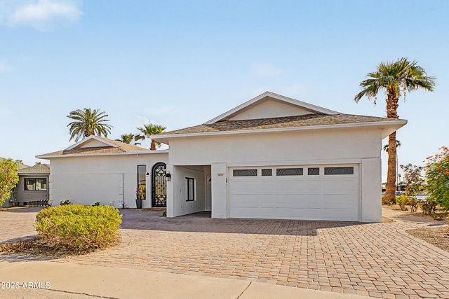 10601 W BAYSIDE Road, Sun City, AZ 85351