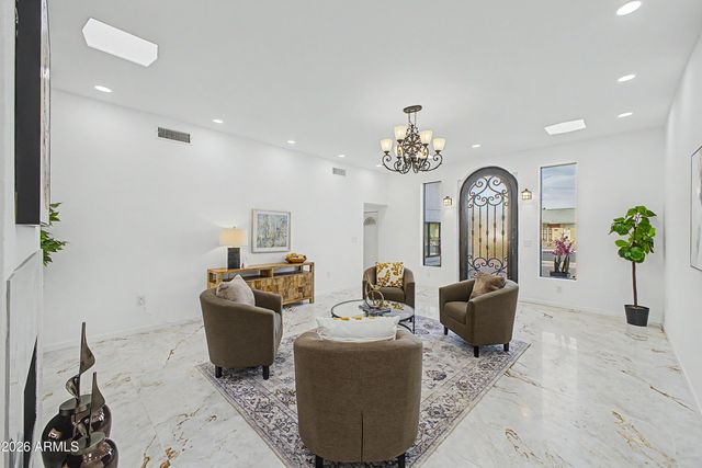 10601 W BAYSIDE Road, Sun City, AZ 85351