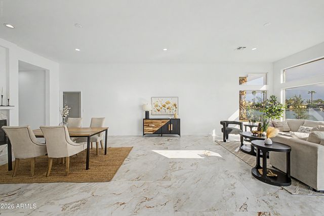 10601 W BAYSIDE Road, Sun City, AZ 85351