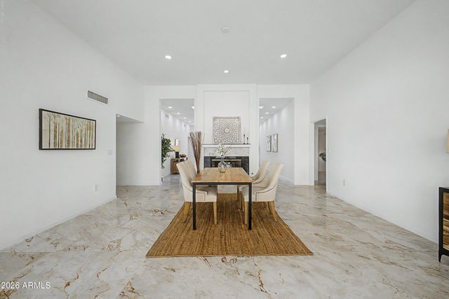 10601 W BAYSIDE Road, Sun City, AZ 85351