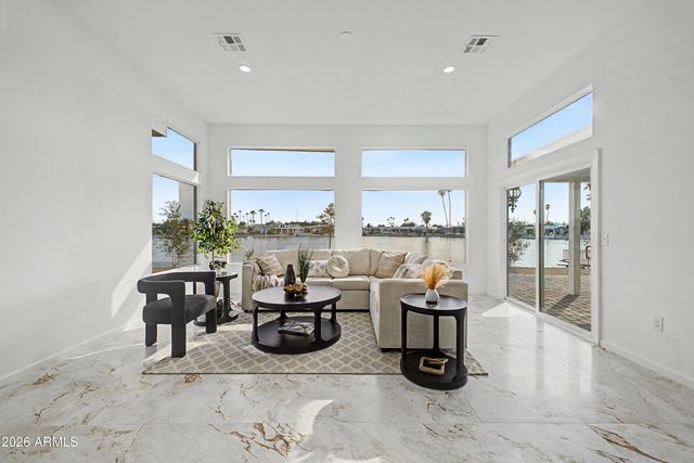 10601 W BAYSIDE Road, Sun City, AZ 85351