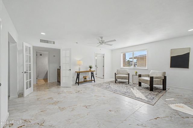 10601 W BAYSIDE Road, Sun City, AZ 85351