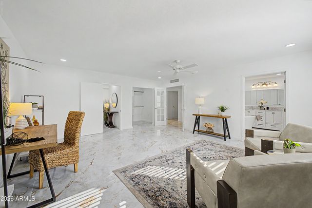 10601 W BAYSIDE Road, Sun City, AZ 85351