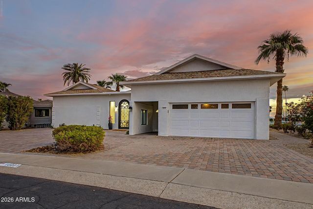 10601 W BAYSIDE Road, Sun City, AZ 85351