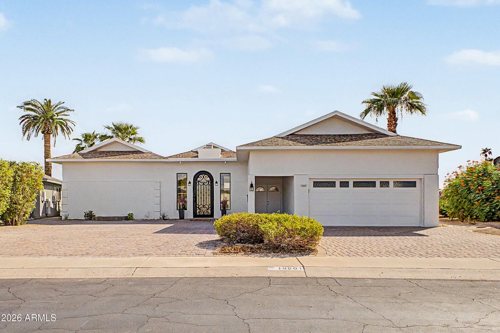 10601 W BAYSIDE Road, Sun City, AZ 85351 — photo 2