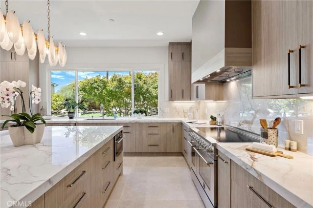 8719 Hummingbird, Fountain Valley, CA 92708