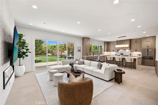8719 Hummingbird, Fountain Valley, CA 92708