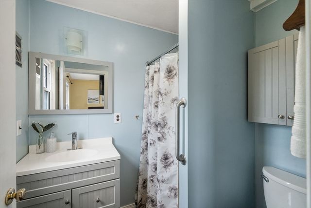 2 Bancroft Street, Maynard, MA 01754