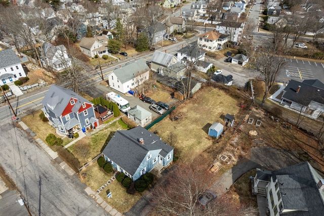 2 Bancroft Street, Maynard, MA 01754