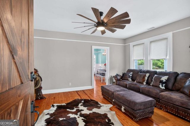90 Varnedoe Avenue, Garden City, GA 31408