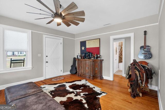 90 Varnedoe Avenue, Garden City, GA 31408