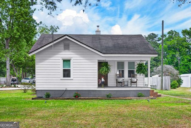 90 Varnedoe Avenue, Garden City, GA 31408